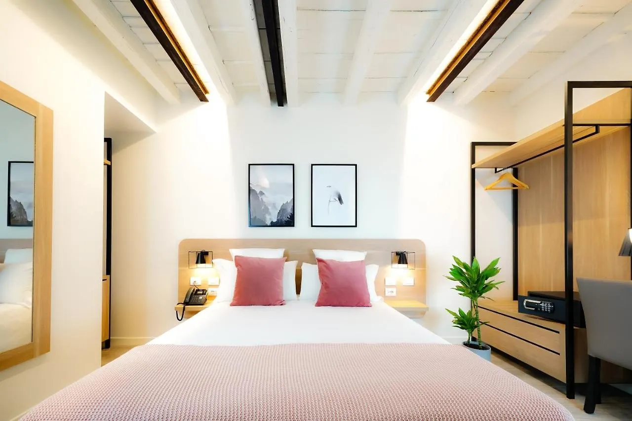 Bergamo Inn 15 Italien